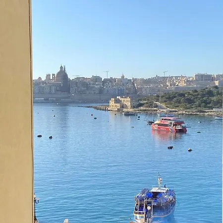 Ferries End Seaviews Sliema Apartment Apartament *