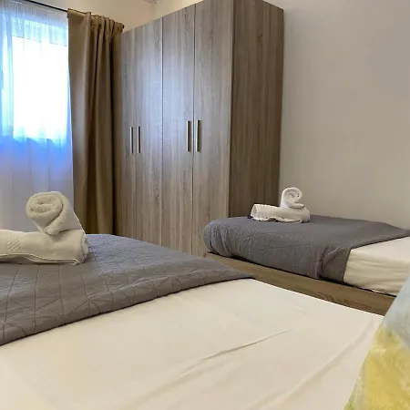 Ferries End Seaviews Sliema Apartment Appartement